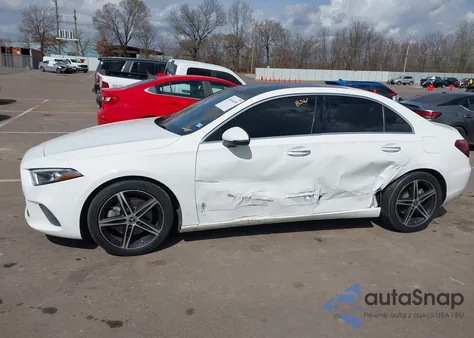 2022 Mercedes-Benz A 220 from USA, damaged, VIN W1K3G4EB2NJ337772